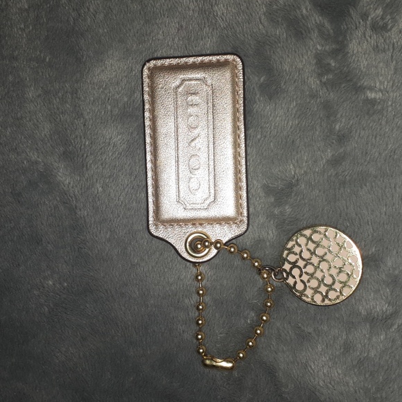 Coach Tag 2pc - Picture 1 of 3